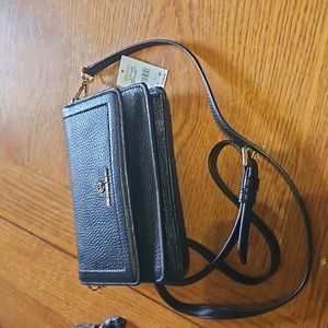 Michael kors jet set charm crossbody